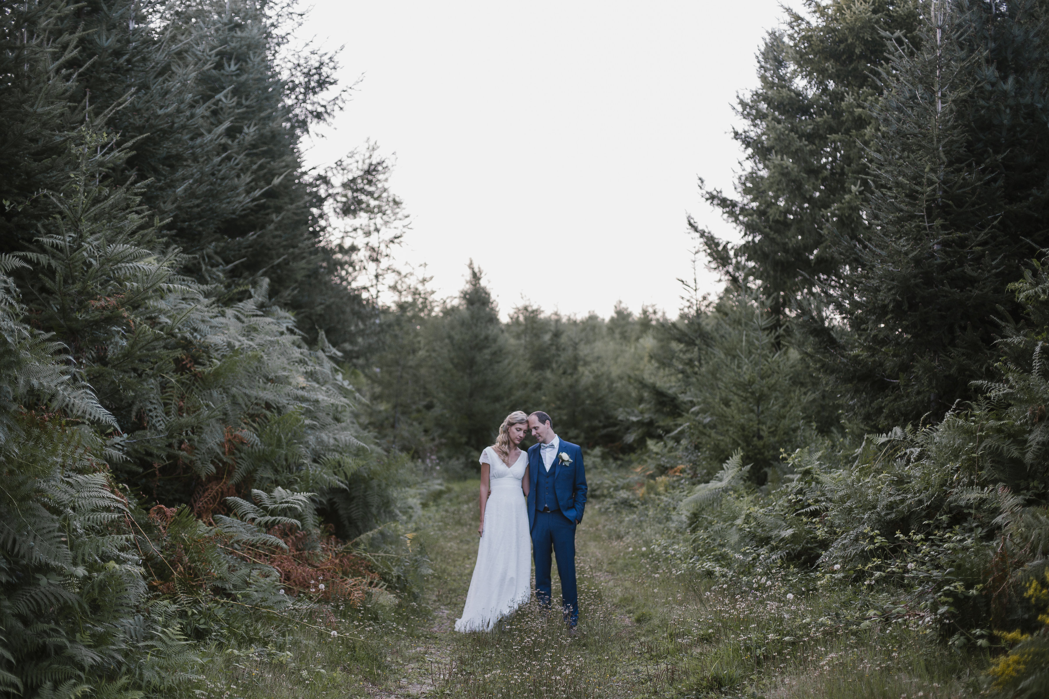 Mariage en robe de mariée de chez Queen to be à Bruxelles