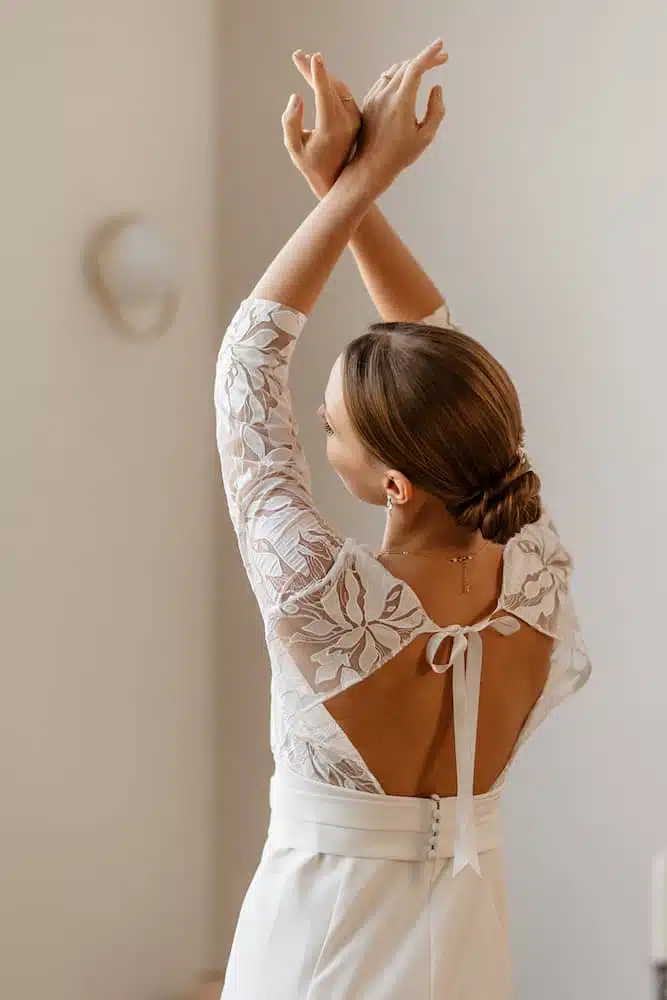 Arc en Ciel, robe de mariée par Elsa Gary, showroom Queen to be de Bruxelles