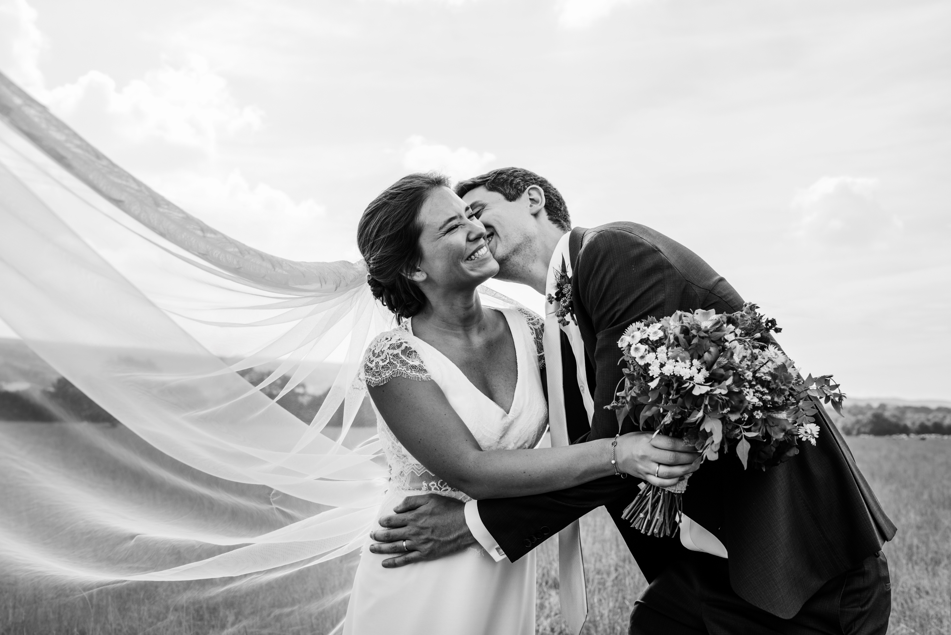 Mariage en robe de mariée de chez Queen to be à Bruxelles