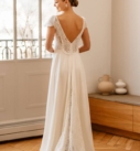 Rosée du Matin, robe de mariée par Elsa Gary, showroom Queen to be à Bruxelles