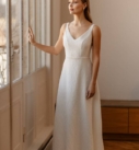Tornade, robe de mariée par Elsa Gary, showroom Queen to be à Bruxelles