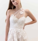 Florence par Watters, créatrice de robes de mariée chez Queen to be