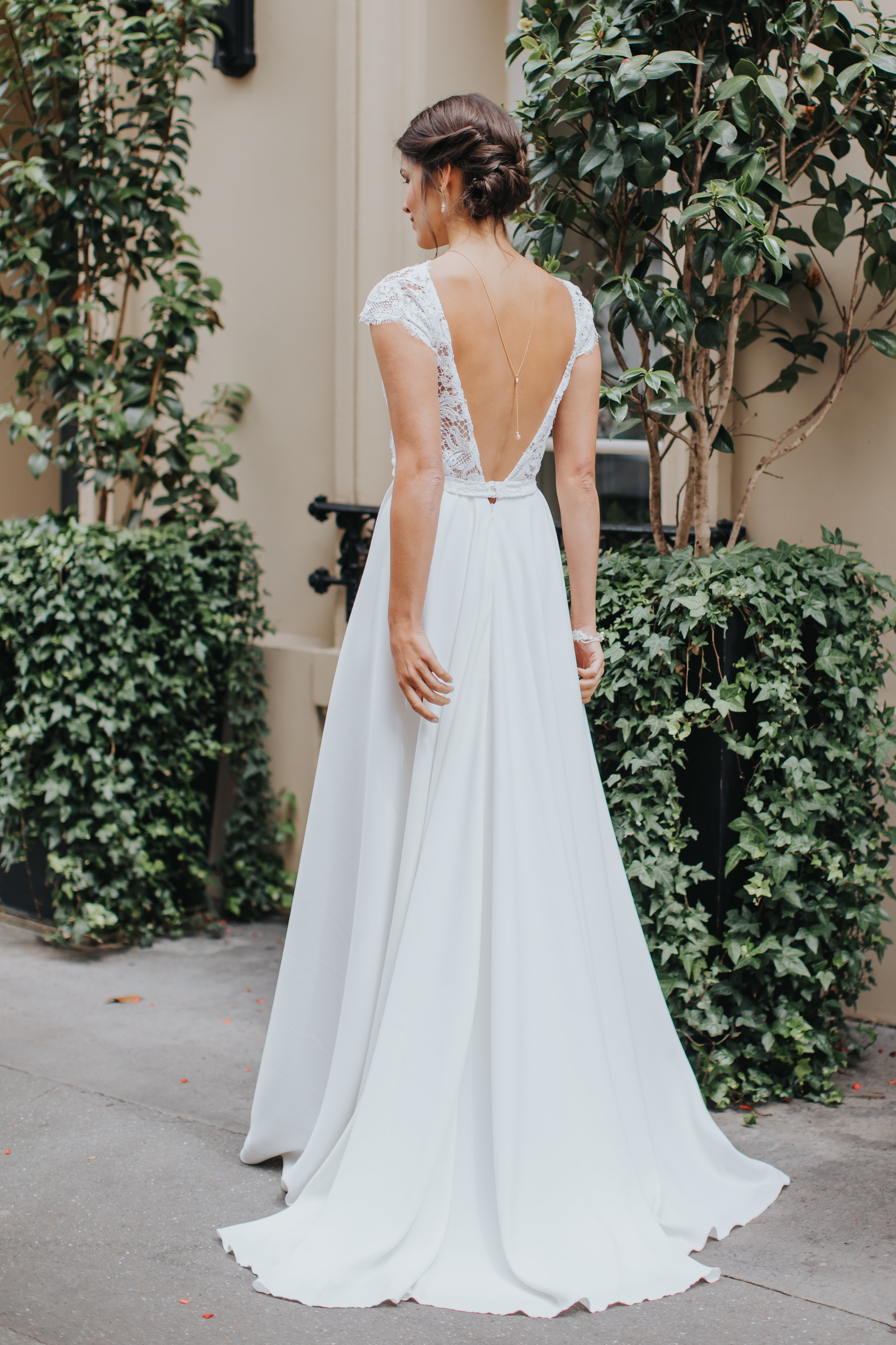 Anne, robe de mariée Elsa Gary by Anne à Bruxelles, Belgique