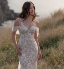 Kendall, robe de mariée Madi Lane, showroom Queen to be