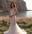 Kiana, robe de mariée Madi Lane, showroom Queen to be