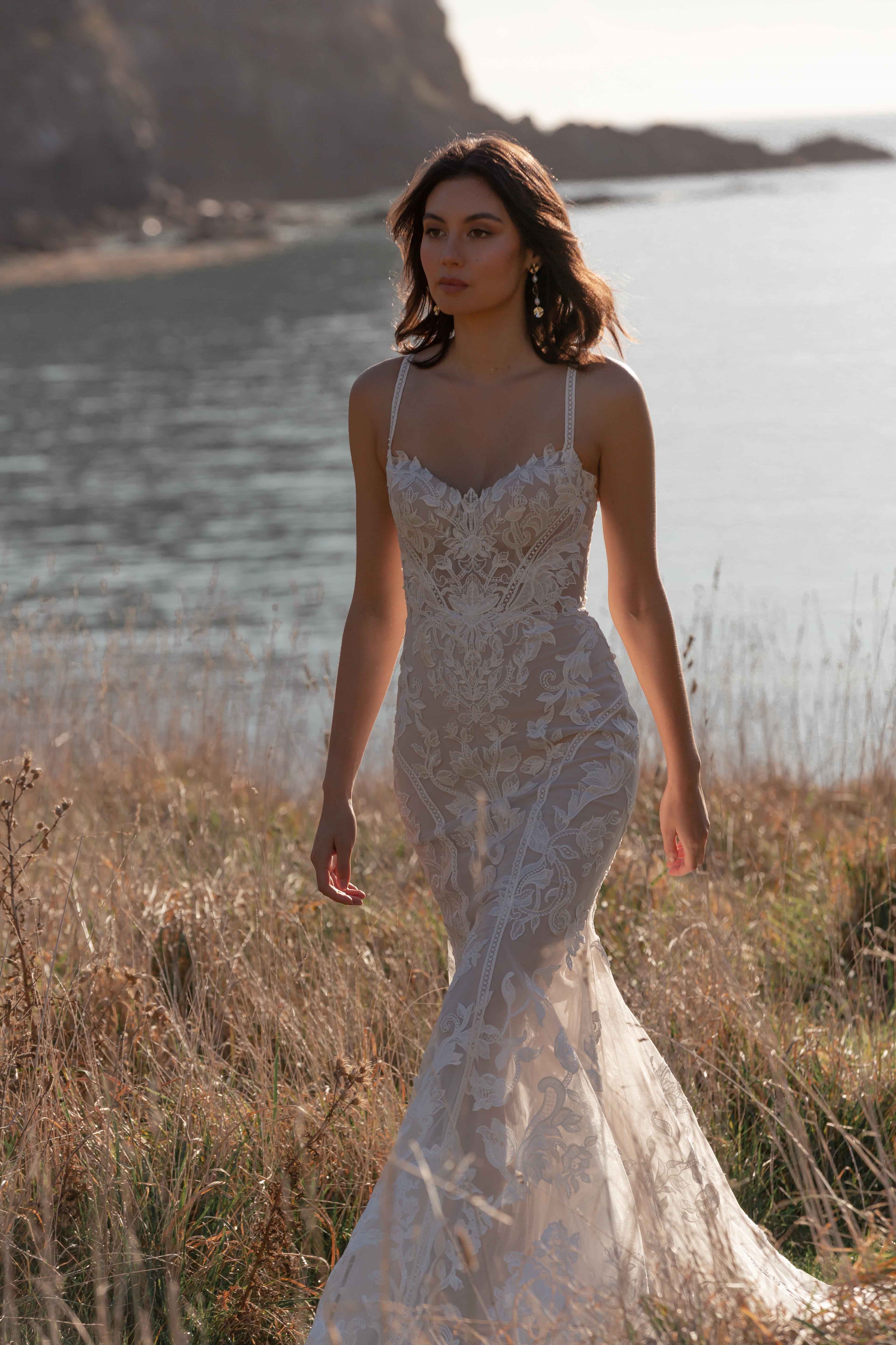 Krysta, robe de mariée Madi Lane, showroom Queen to be