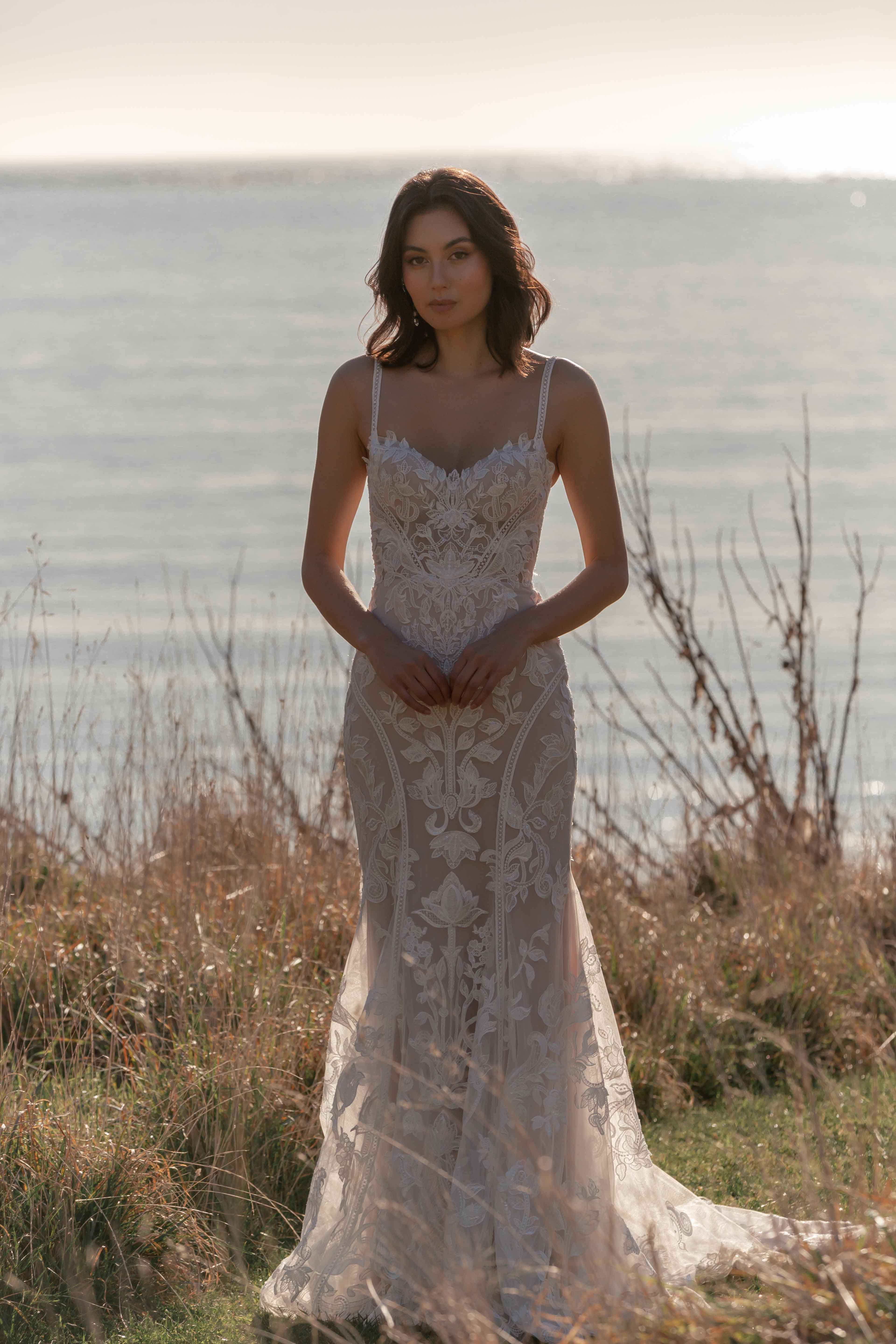 Krysta, robe de mariée Madi Lane, showroom Queen to be