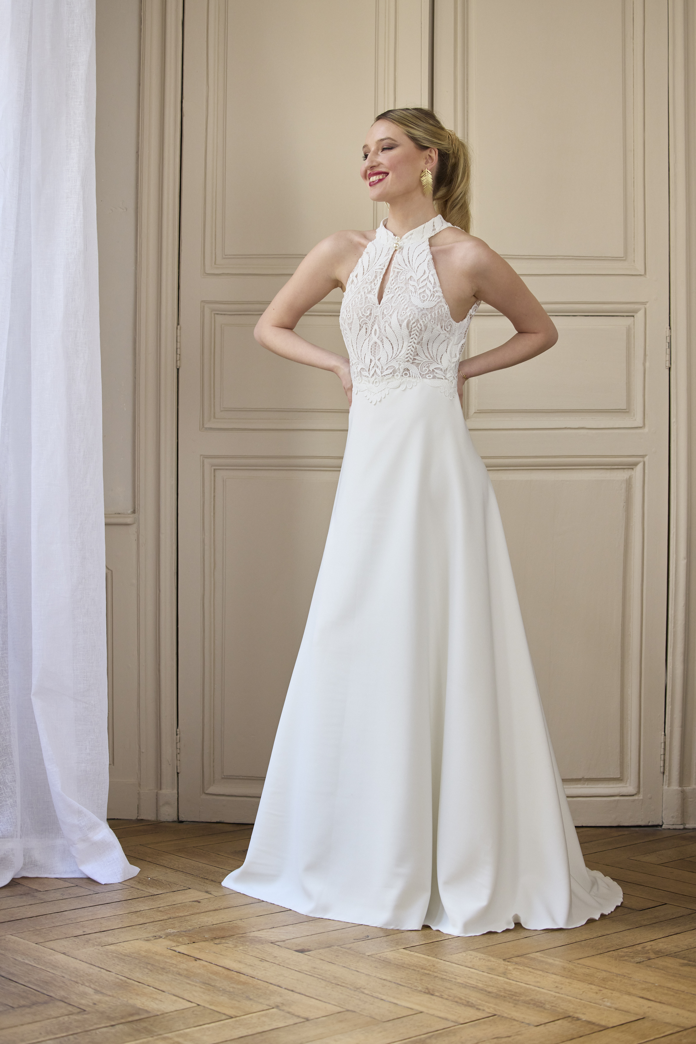 Désirée, robe de mariée Elsa Gary, showroom Queen to be