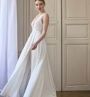 Vénus, robe de mariée par Elsa Gary, showroom Queen to be à Bruxelles