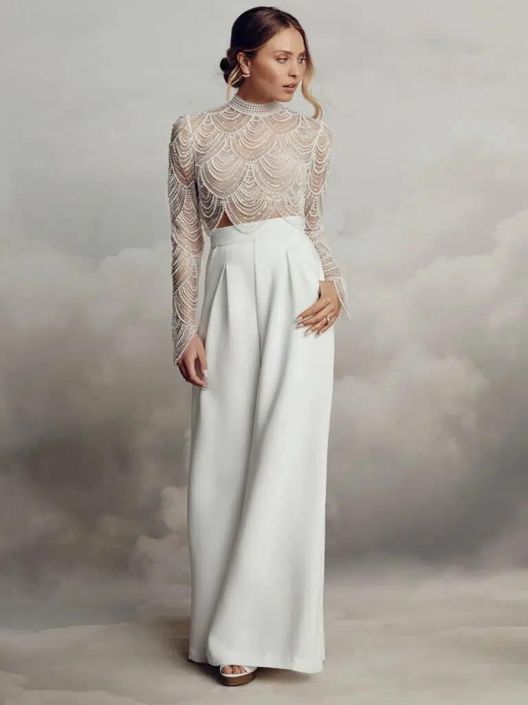 Alexis, robe de mariée Catherine Deane, au showroom Queen to be