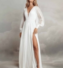 Levi Gown, robe de mariée Catherine Deane, au showroom Queen to be