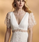 Nature, robe de mariée Rembo Styling, au showroom Queen to be