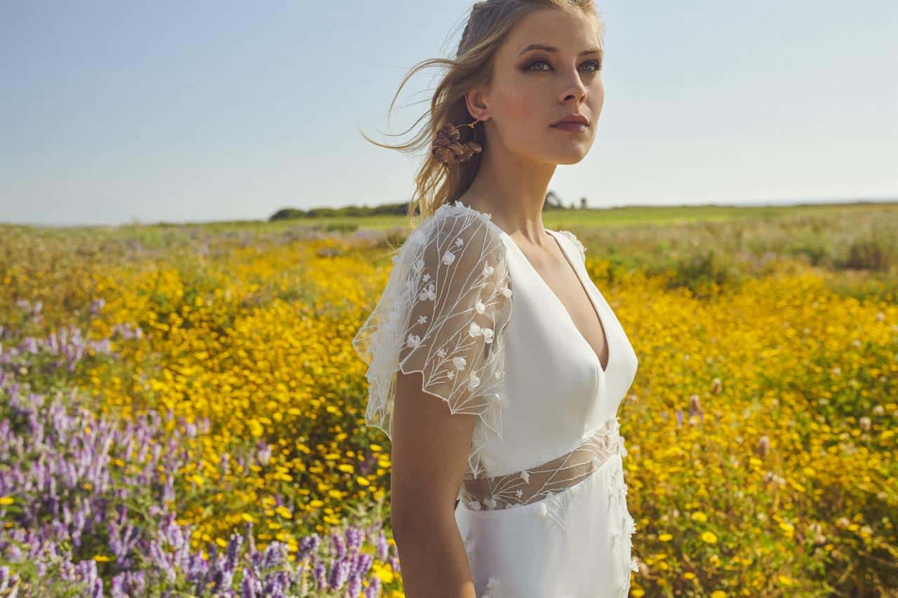 Nature, robe de mariée Rembo Styling, au showroom Queen to be