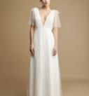 Sofia, robe de mariée Rembo Styling, au showroom Queen to be