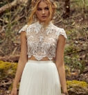 Tori Topper, robe de mariée Catherine Deane, au showroom Queen to be