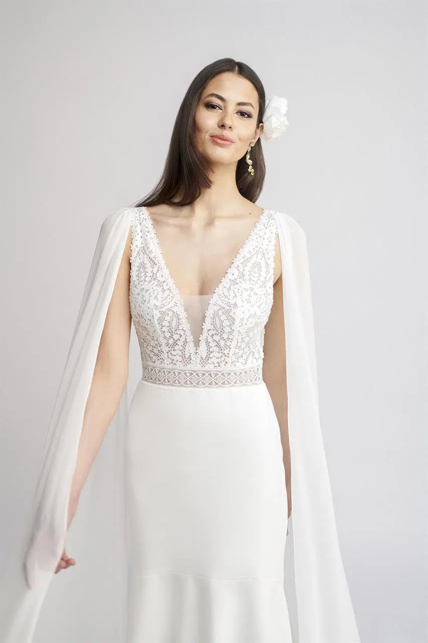 Vivianne, robe de mariée Marylise, au showroom Queen to be