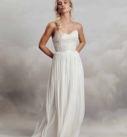 Anika, robe de mariée Catherine Deane, au showroom Queen to be