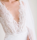Flint par Watters, créatrice de robes de mariée chez Queen to be