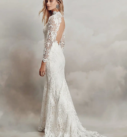 Tori Gown, robe de mariée de créateur par Catherine Deane, showroom Queen to be
