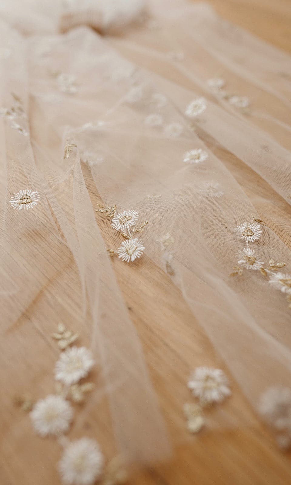 Luna Veil par Daughters of Simone, créatrice de robe de mariée