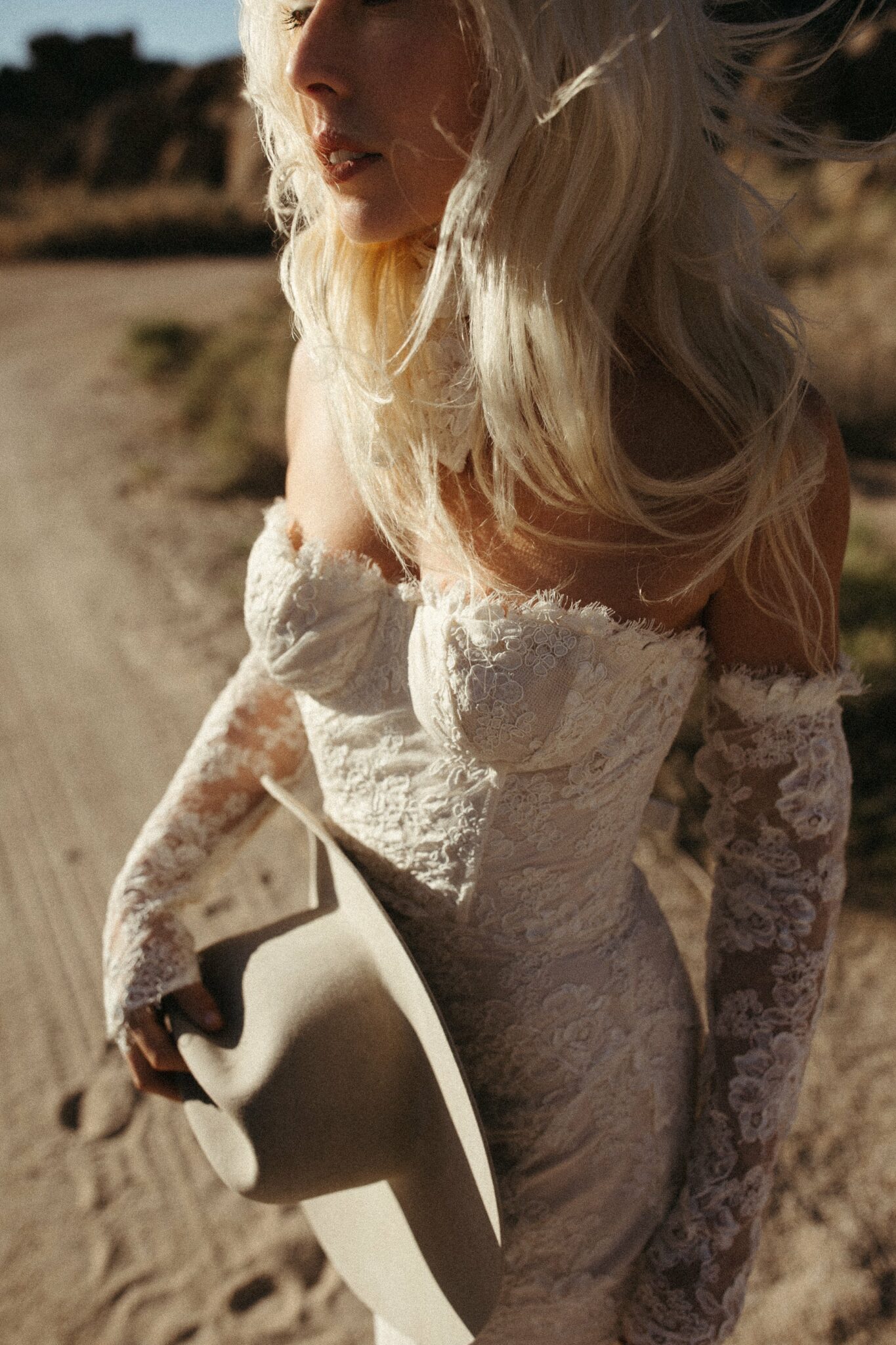 Ren par Daughters of Simone, créatrice de robe de mariée