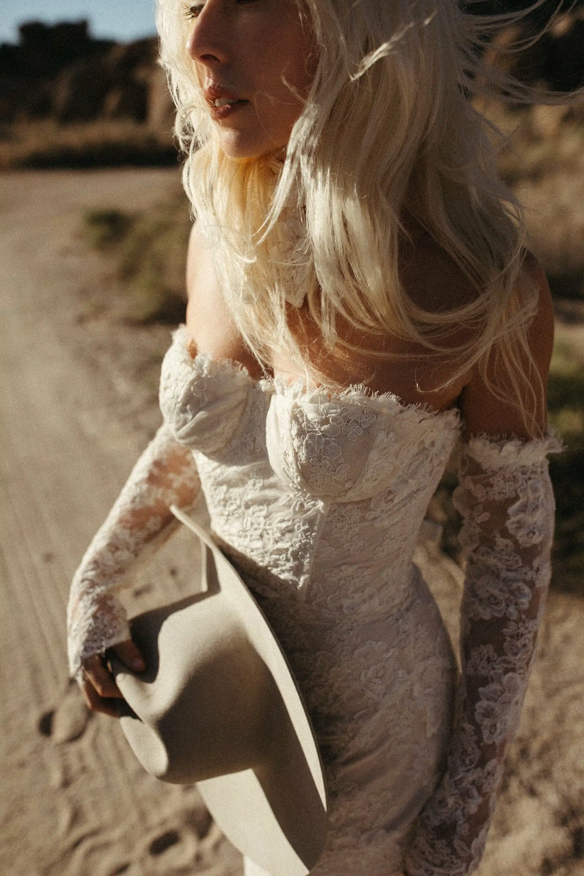 Ren par Daughters of Simone, créatrice de robe de mariée