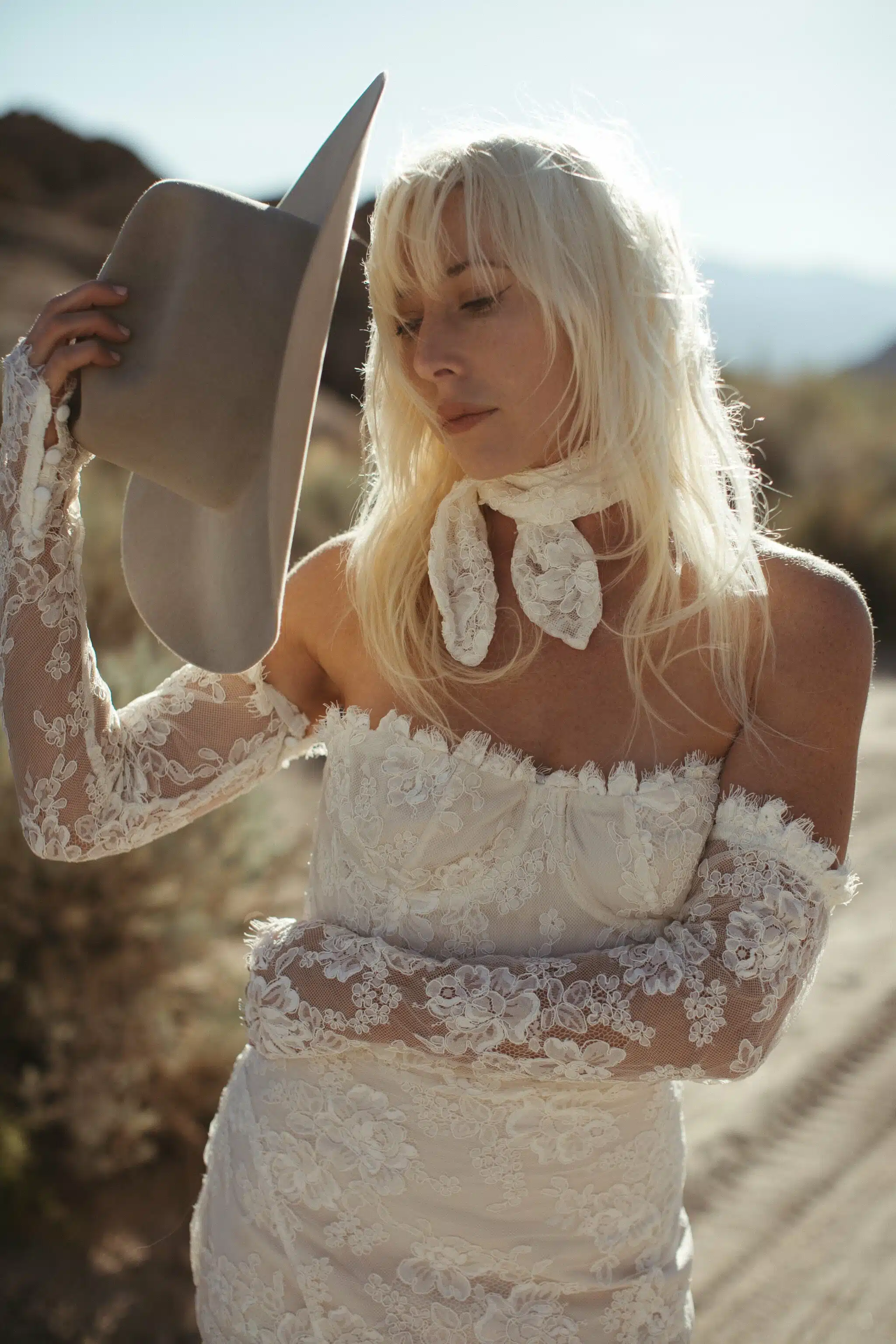 Ren par Daughters of Simone, créatrice de robe de mariée