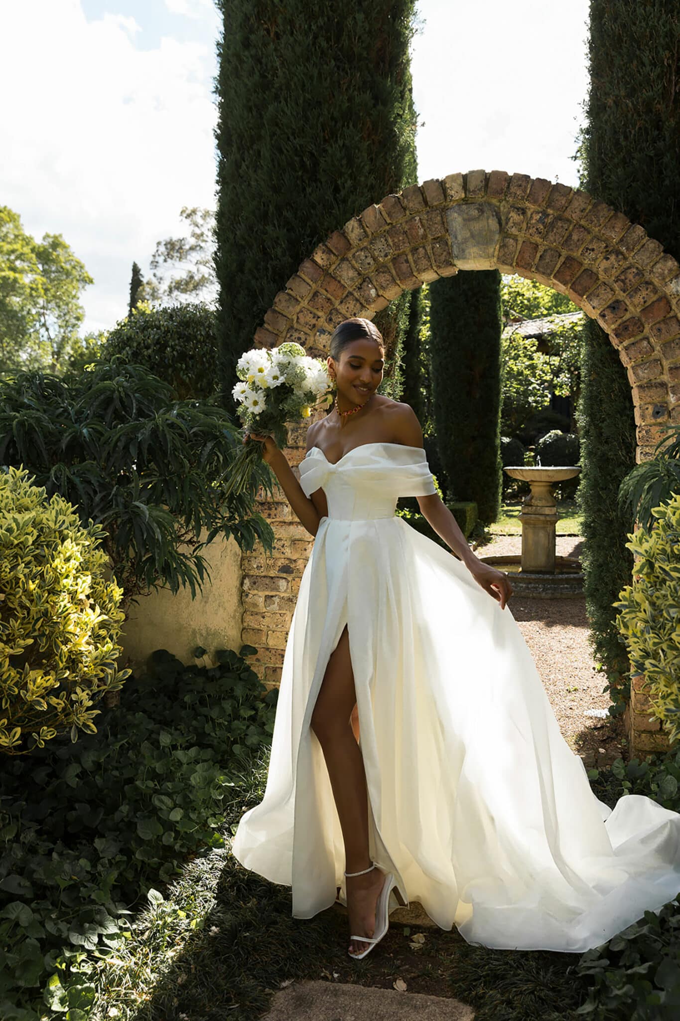 Prestyn, robe de mariée Madi Lane, showroom Queen to be