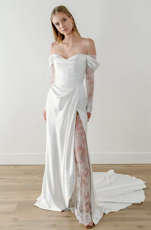 Harlow Watters  Harlow by Watters chez Queen to Be