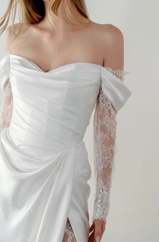 Harlow Watters Harlow by Watters chez Queen to Be