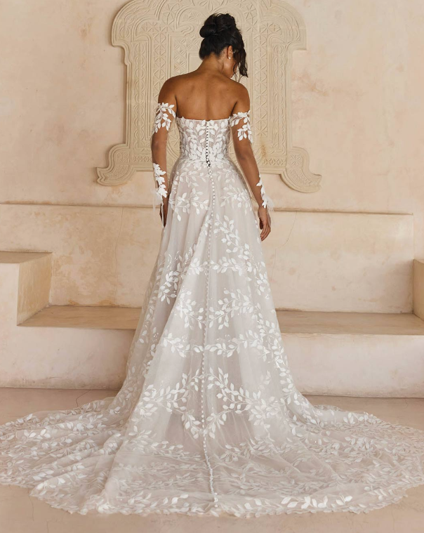 Laiya Madi Lane, disponible chez Queen to Be